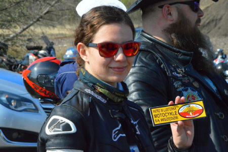 Motocyklistka