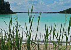 Polskie Malediwy na granicy Łódzkiego. Lazurowe jezioro i biała plaża 4 Lazurowe jezioro w przykonie
