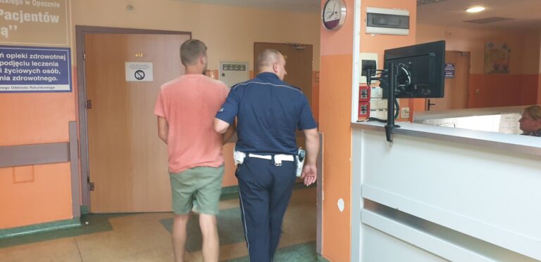 Wypadek pod opocznem4