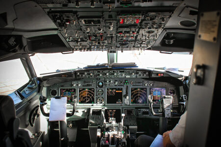 Kabina boing 737 8as wiki 1