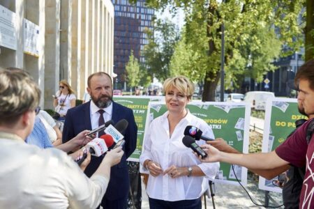 Zdanowska zachęca do płacenia podatków w Łodzi. Kusi loterią z nagrodami i kartą rabatową Hanna zdanowska uml