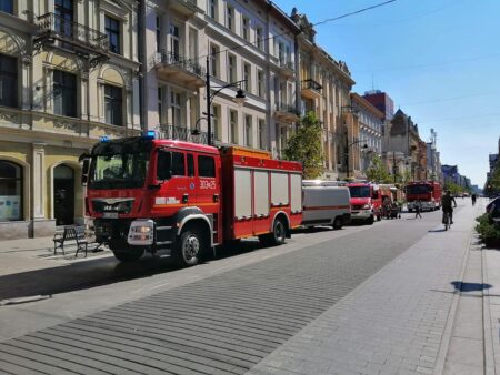 Piotrkowska bezdomni kamienica2