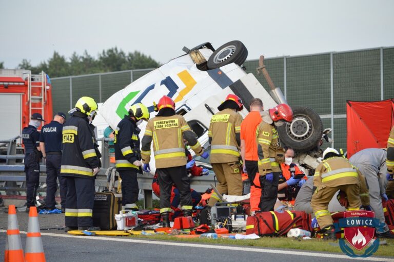 Wypadek na a2 w dzierzgówku