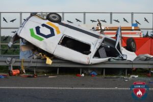 Wypadek a2 w dzierzgowku 17