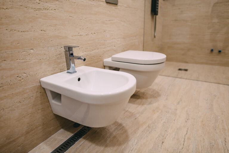 Bidet w nowoczesnej łazience