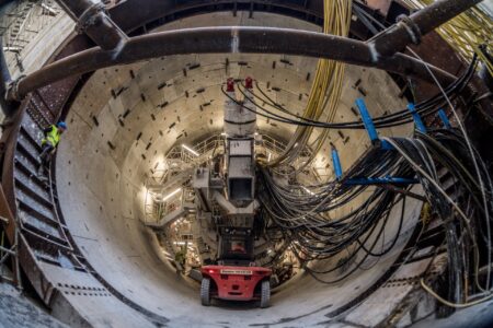 Tunel średnicowy w Łodzi. Maszyny rozpoczęły drążenie Tunel średnicowy w łodzi, tunel pod łodzią