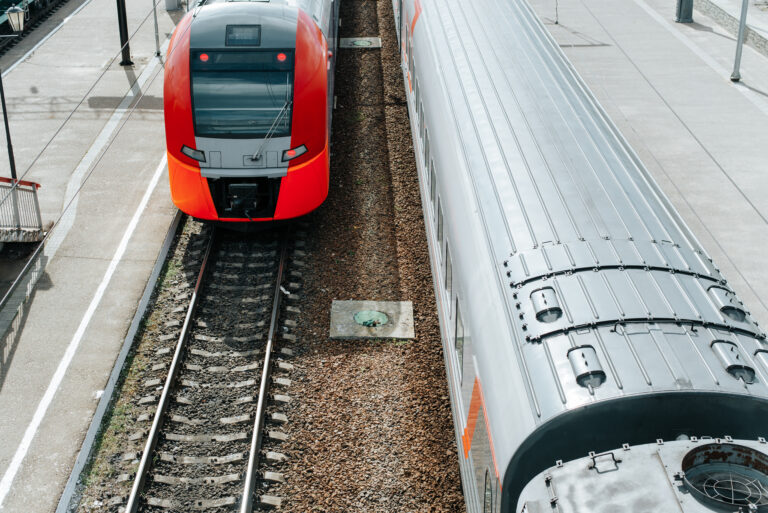 Nowy rozkład jazdy pkp; opóźnienia pkp;