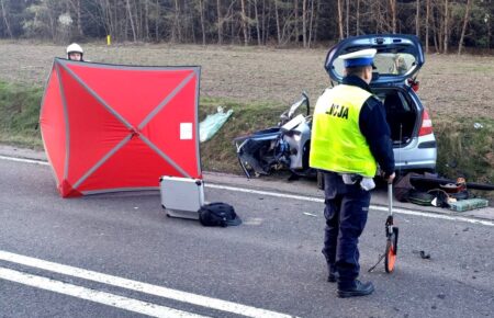 Wypadek na dk 74 (2)
