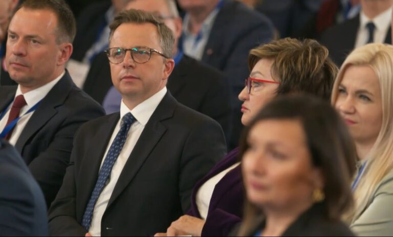 Dariusz joński do pe