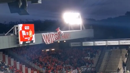 Akcja kibiców widzewa na stadionie cracovii