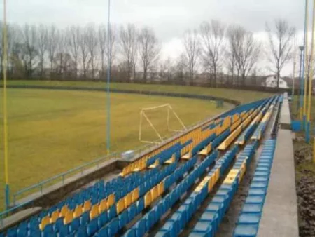 Stadion Miejski 2298