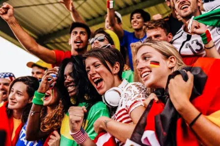 Koniec z rasizmem na stadionach? Więzienie za rasistowskie okrzyki Koniec z rasizmem na stadionach? Więzienie za rasistowskie okrzyki
