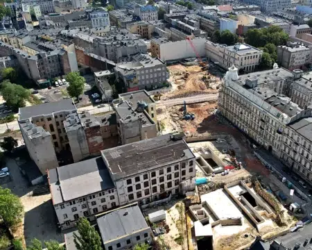 Wyburzą kamienicę i wznowią drążenie tunelu