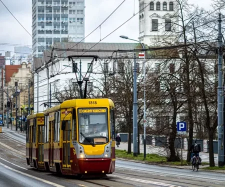 Wielkie zmiany w komunikacji miejskiej w Łodzi. Wracają 2 linie tramwajowe Zmiany w komunikacji miejskiej w łodzi