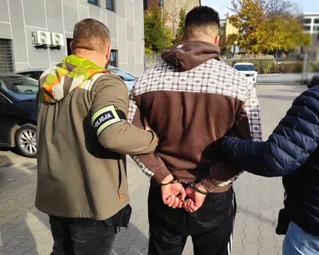 Ponad 7 kilogramów narkotyków przy 4 zatrzymanych pseudokibicach