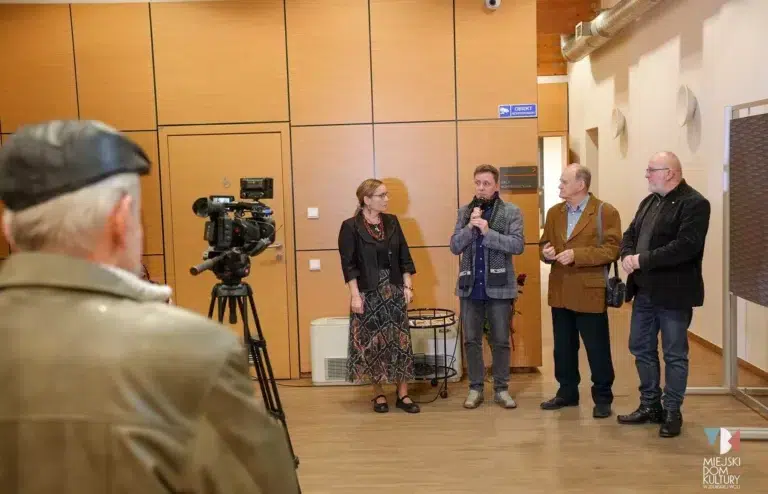 Wernisaż wystawy Powidoki w Zduńskiej Woli