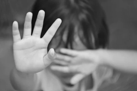 45-latek rozpowszechniał pornografię dziecięcą 45-latek w łodzi zatrzymany za pornografię dziecięcą