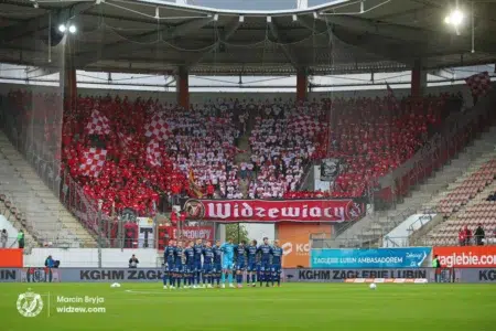 W Lubinie Widzew nie musi, ale powinien wygrać Widzew w lubinie walczy o bezpieczeństwo
