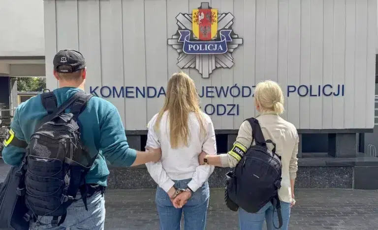 Kolejnych 5 osób podejrzanych o pranie brudnych pieniędzy w szkołach