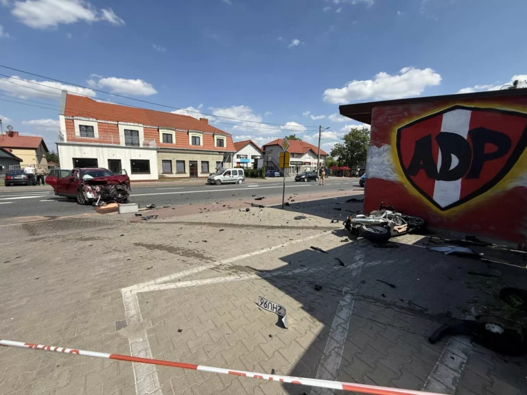 Śmiertelny wypadek motocyklisty na Rokicińskiej w Łodzi