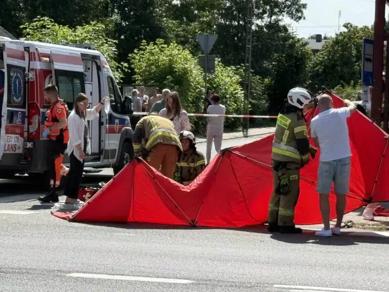 Śmiertelny wypadek motocyklisty na Rokicińskiej w Łodzi