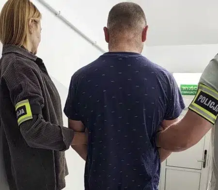 Ukrainiec podejrzany o morderstwo brata w Pajęcznie 31-letni ukrainiec podejrzany o morderstwo brata