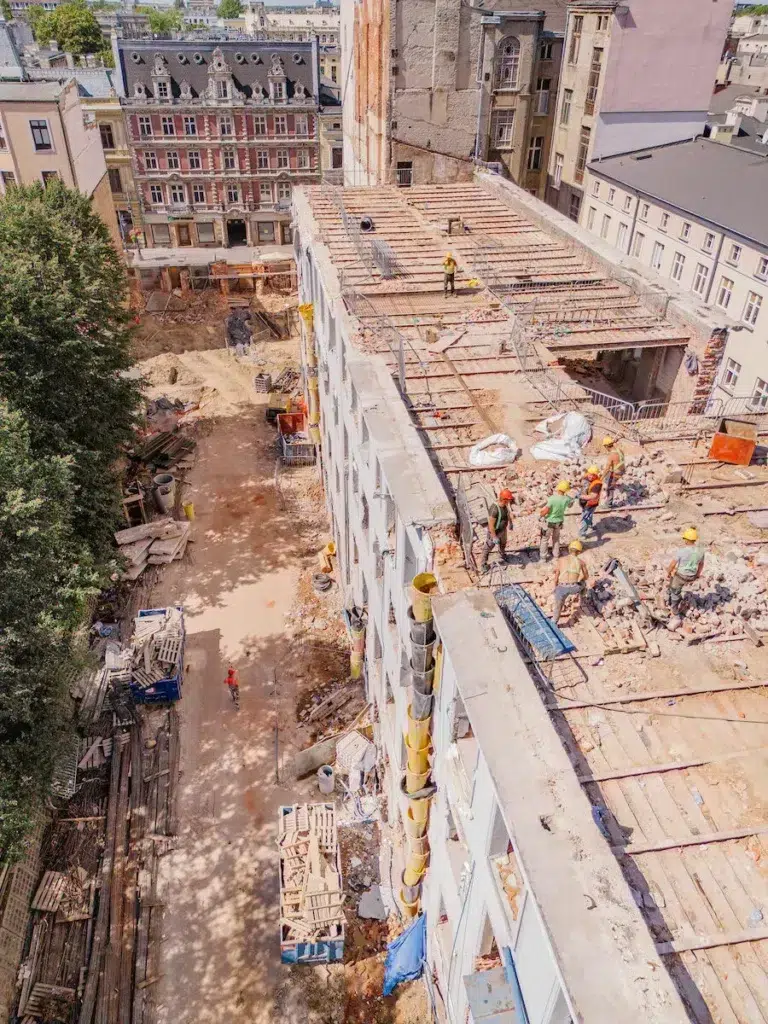 20250819 budowa przy piotrkowskiej 58 14