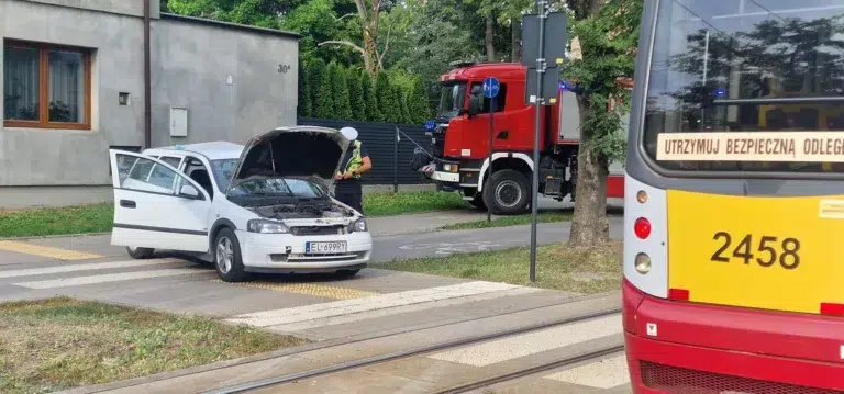 Wypadek tramwaju na Dąbrowskiego w Łodzi