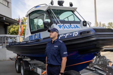 Nowe motorówki policyjne w łódzkiem