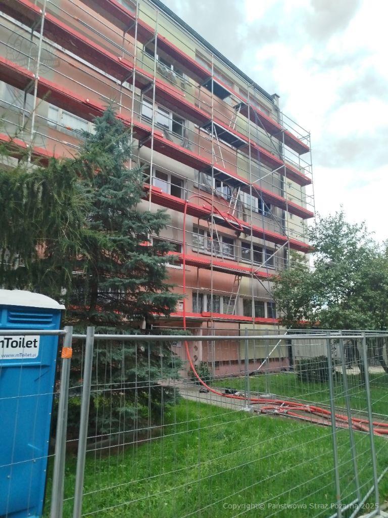 2 kobiety zamordowane na Łanowej? Tragiczny pożar w wieżowcu 1 Dwie kobiety zamordowane w bloku na łódzkim teofilowie