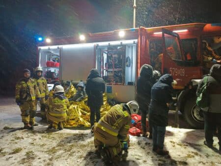 Wypadek autobusu w miejscowości tarnówka