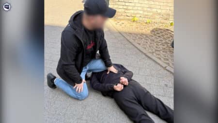 Podawali się za pracowników banków