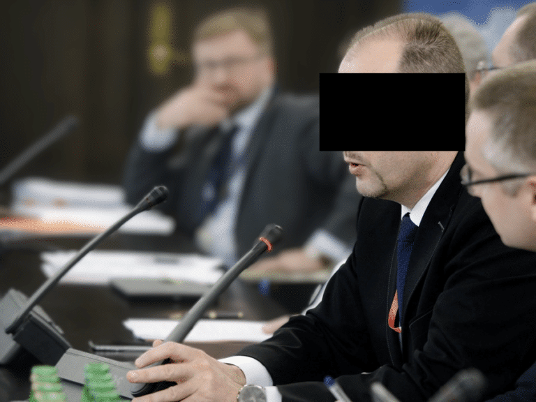 Były wiceminister finansów, konrad r. Usłyszał prokuratorskie zarzuty