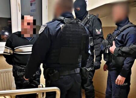 49-letni ochroniarz składał propozycje seksualne małoletnim
