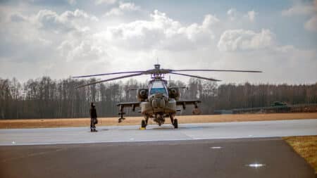 Serwis apache'y będzie w łodzi