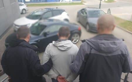 Przemytnicy ludzi zatrzymani. 6 ukraińców ułatwiało wietnamczykom wjazd do polski