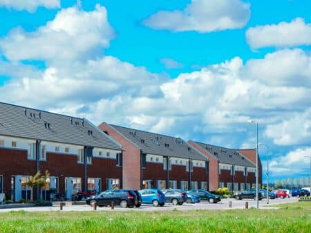 Prezes hreit i 5 innych osób z zarzutami w związku z działalnością deweloperską