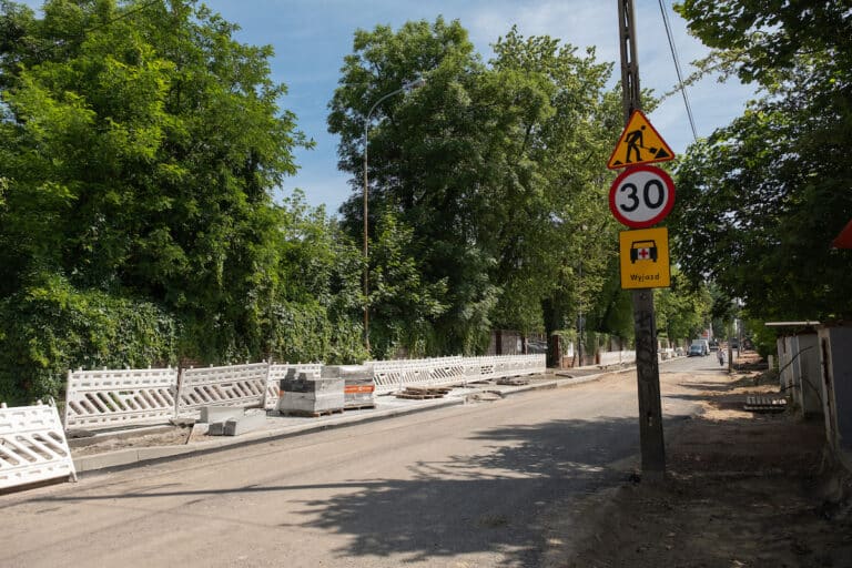 Remont Kniaziewicza w Łodzi na odcinku prowadzącym do szpitala Biegańskiego