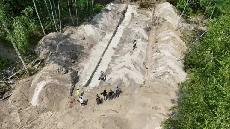 Badania archeologiczne na Brusie