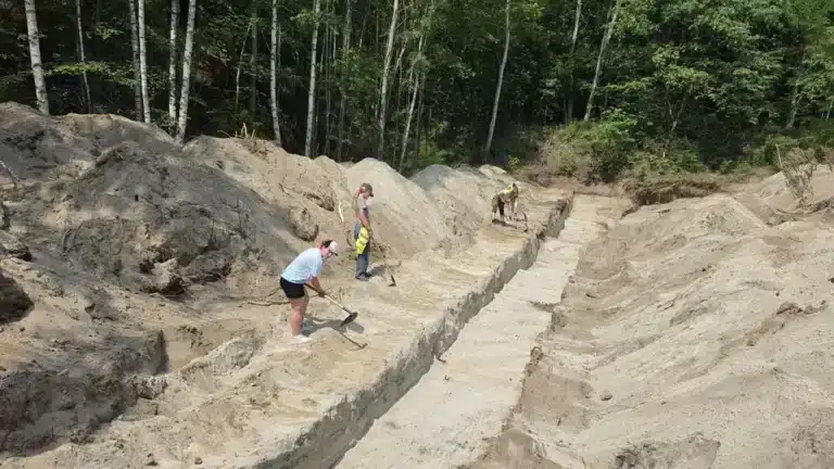 Badania archeologiczne na Brusie